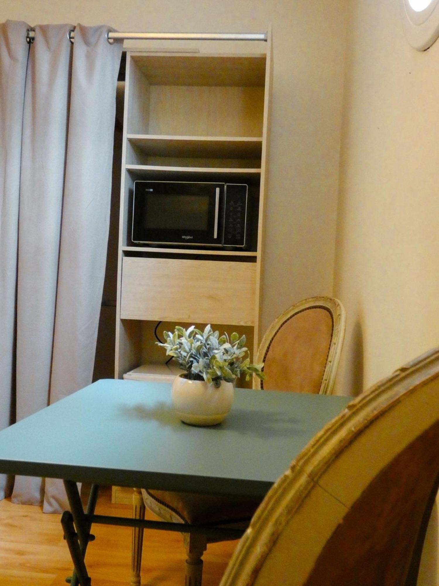 Chambre D'Hote L'Oree Des Buis Vouillé Eksteriør billede